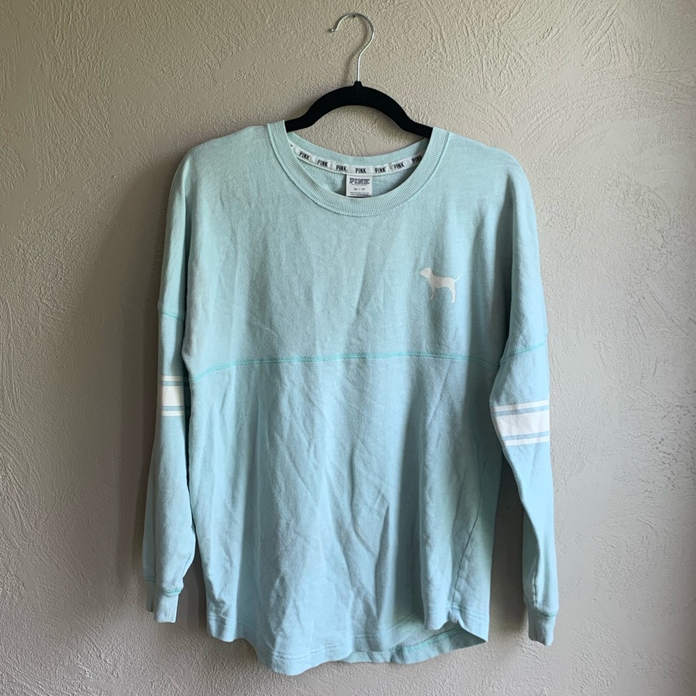 VS Pink long sleeve shirt